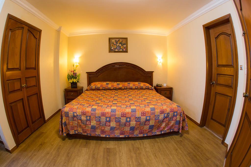 Hotel Excalibur Meksika Dış mekan fotoğraf